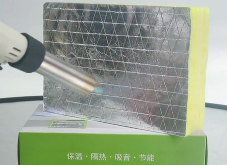 防排烟玻璃棉和普通的玻璃棉有什么不同 防排烟玻璃棉和普通的玻璃棉有什么不同