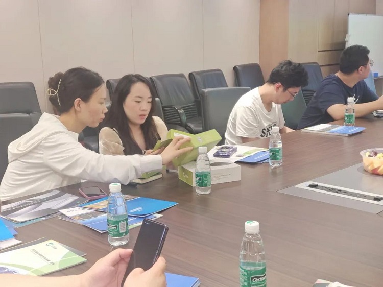 买球官网手机版与深圳机械设计院交流会画上完美句号