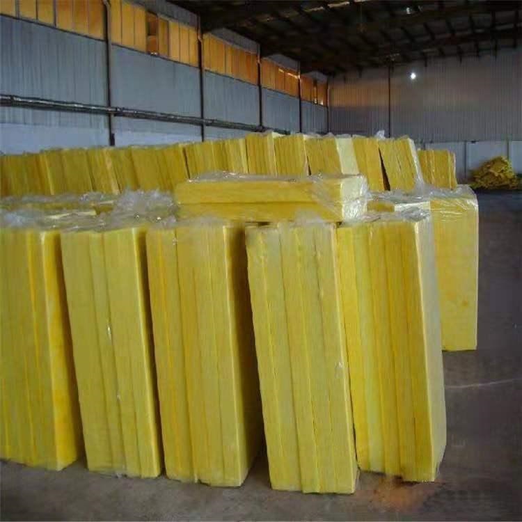 1789614027382543.jpg 耐高温玻璃棉2.jpg